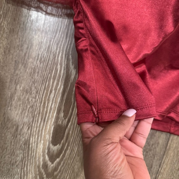 Haute Monde Scarlet Puff Sleeve cropped Blouse - Picture 5 of 6